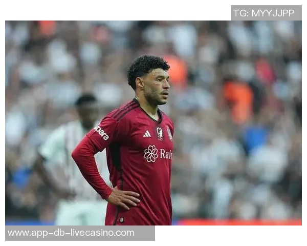 张伯伦足球的辉煌历程与传奇故事探秘